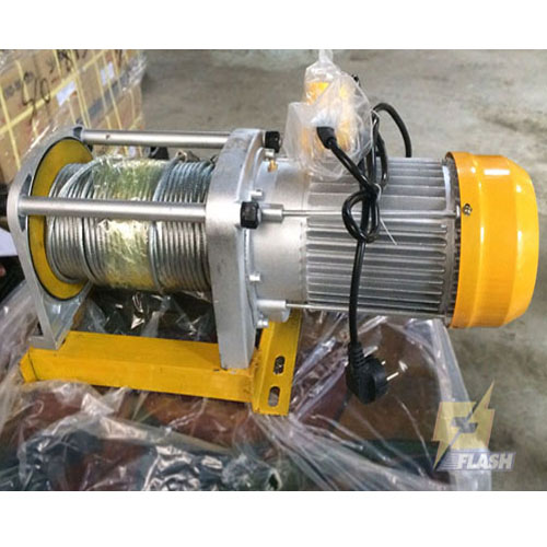 N&ecirc;n mua tời điện Nhật cũ hay tời điện Trung Quốc mới