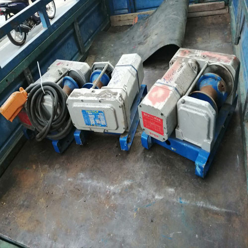 N&ecirc;n mua tời điện Nhật cũ hay tời điện Trung Quốc mới